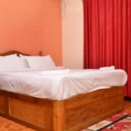 Hills Den Guest House
